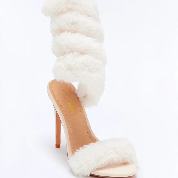 Fashion Nova Cream Fuzzy Heels - Picture 2 of 2